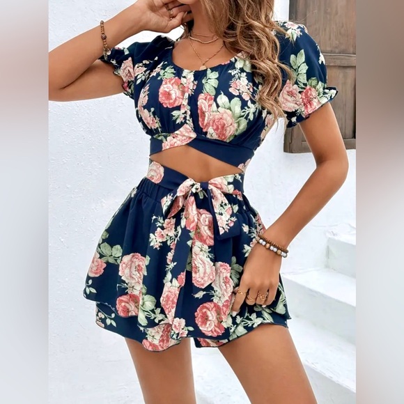 Pants - 🙌🏼❤️‍🔥Floral Print Top and Shorts Set